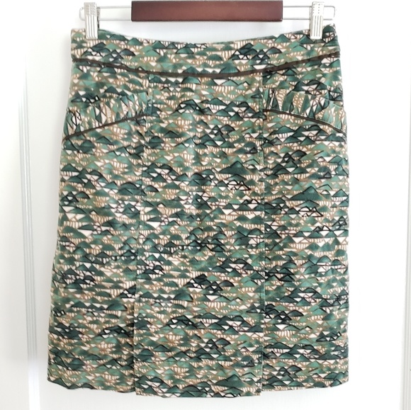 Edme & Esyllte | Anthropologie green velvet skirt - Picture 1 of 8